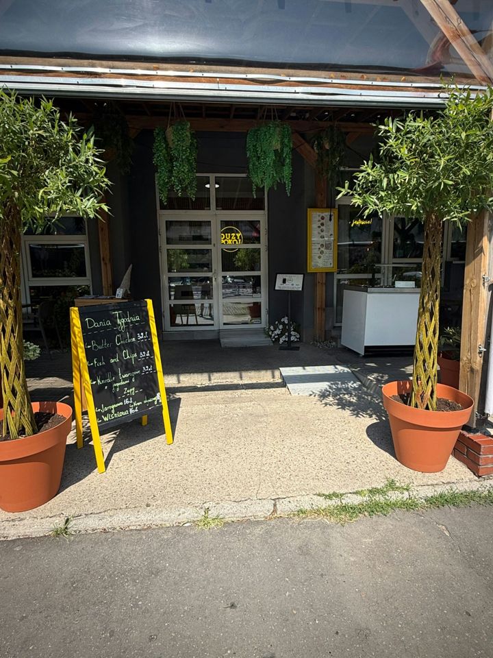 Wejście do restauracji Duży Pokój